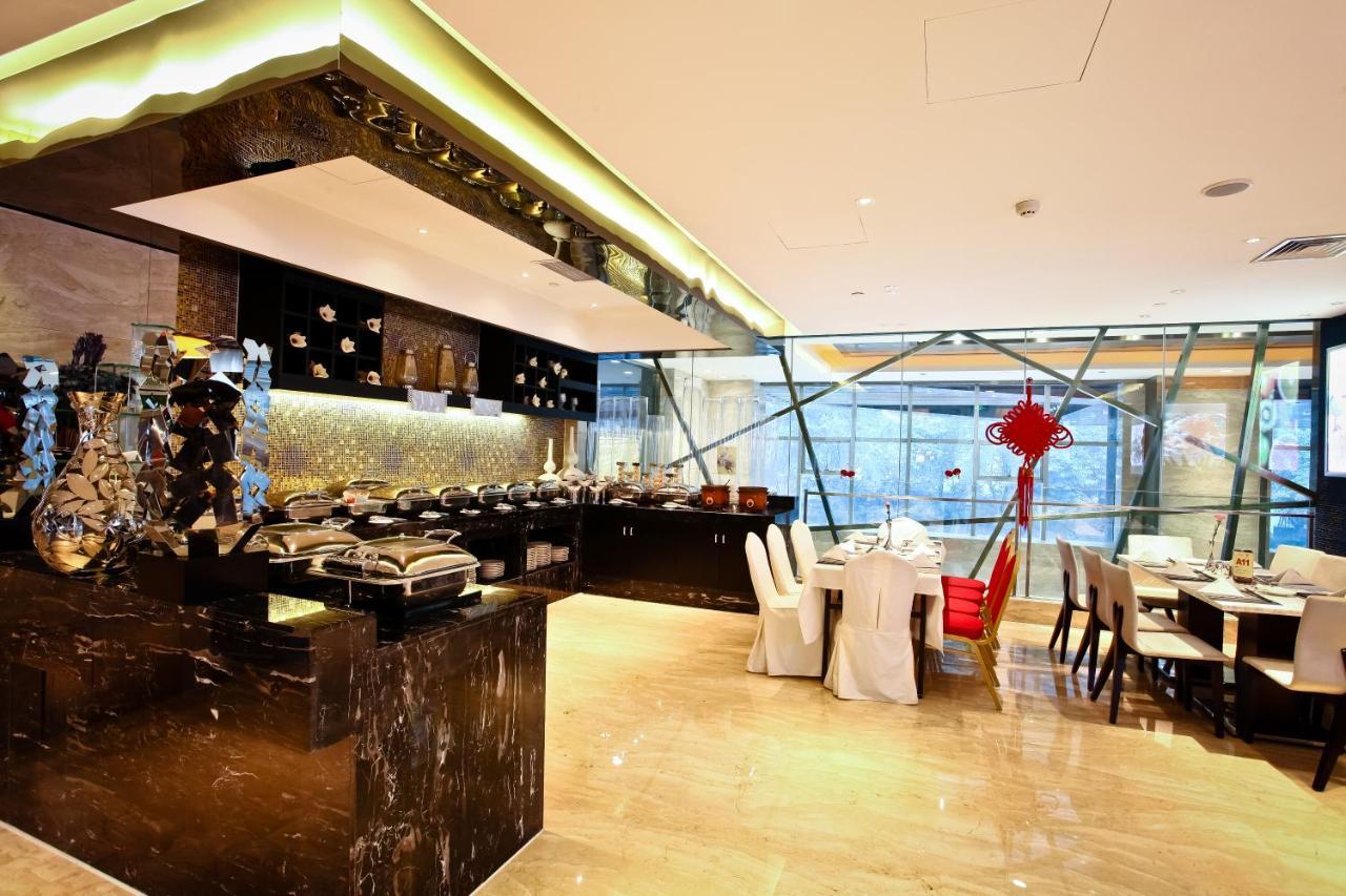 Celebrity Upper Class Hotel 청두 외부 사진